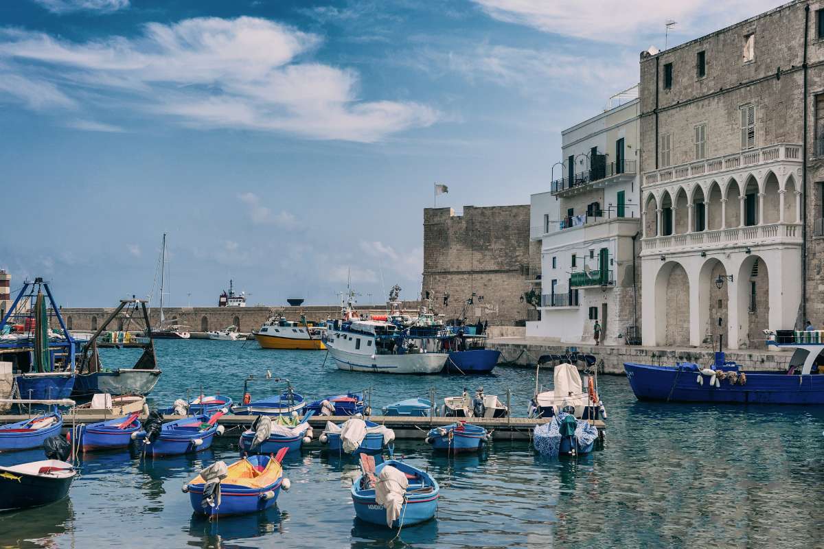 Ostuni: cosa vedere, cosa fare, spiagge, dove mangiare e storia della cosa vedere vicino a ostuni